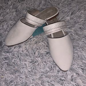 Toms Sandals Size 9